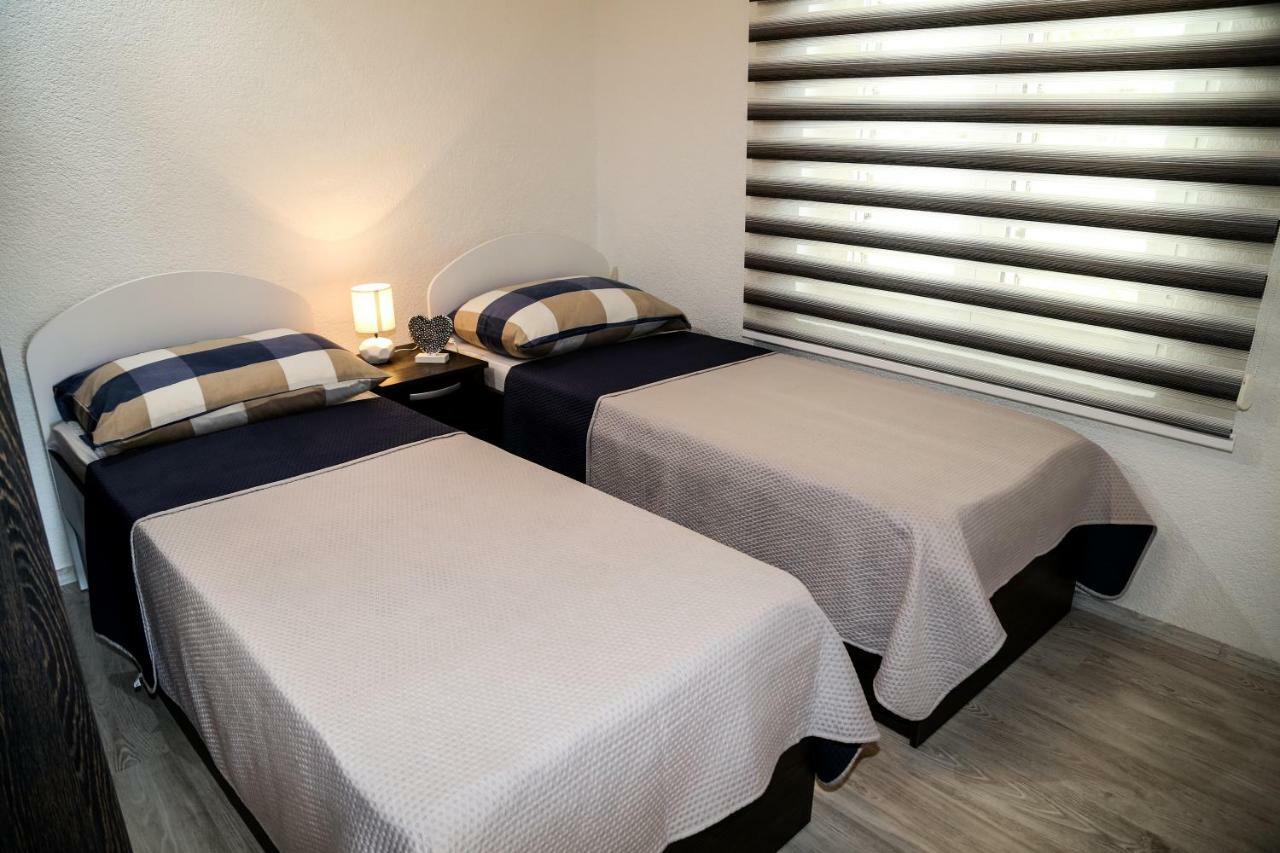 Apartment Marina Pavic Hvar Town Esterno foto